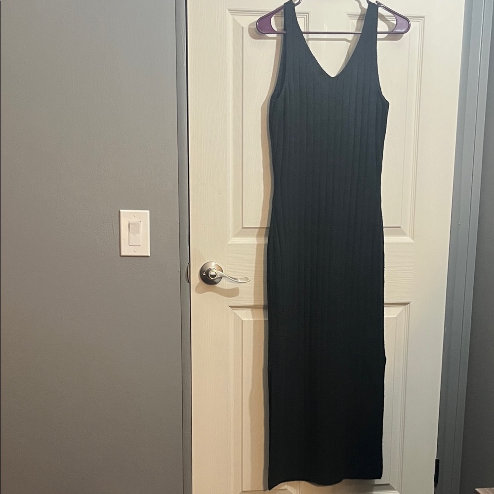 Universal Thread Black Ribbed Maxi Dress - Picture 2 of 5